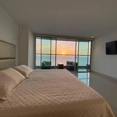 Murano 3 Bedroom Penthouse 801 Apartamento *