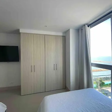 Murano 3 Bedroom Penthouse 801 Apartment *